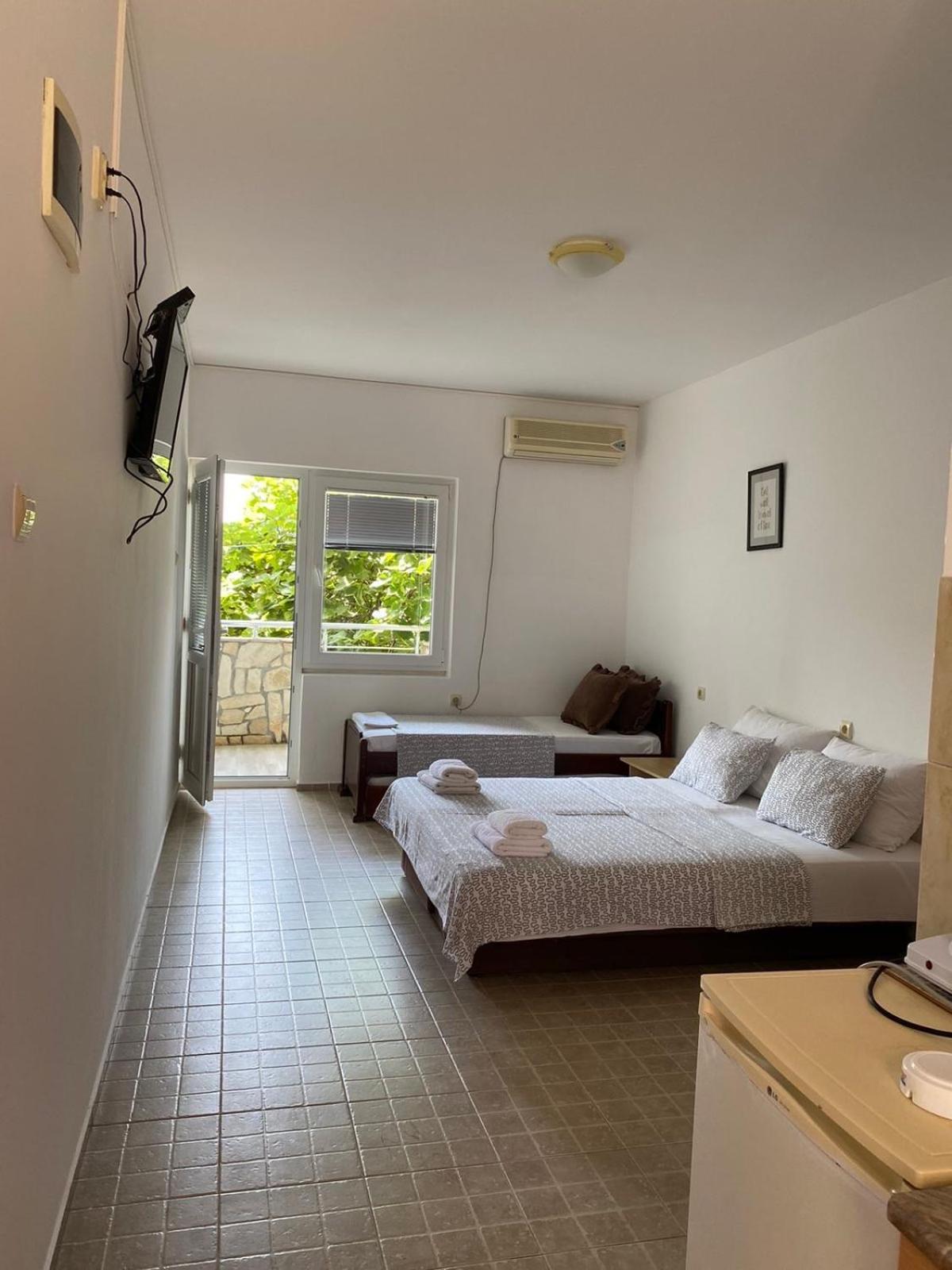 דוברה וודה Apartments Vila Kurtagic מראה חיצוני תמונה